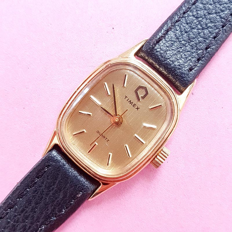 Timex gold watch on sale vintage