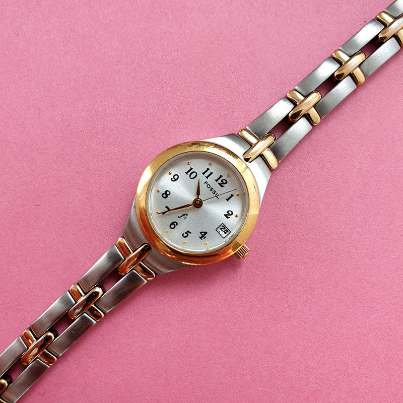 【未使用】FOSSIL ピンクベージュ×マザーオブパール ウォッチ 38mm BRYNN マルチファンクション ピンクレザーウォッチ