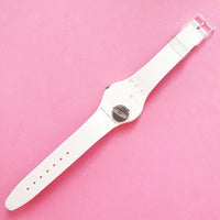 Swatch SHOW YOUR MOVES GW146 Women's Watch | Swiss-made Quartz Watch