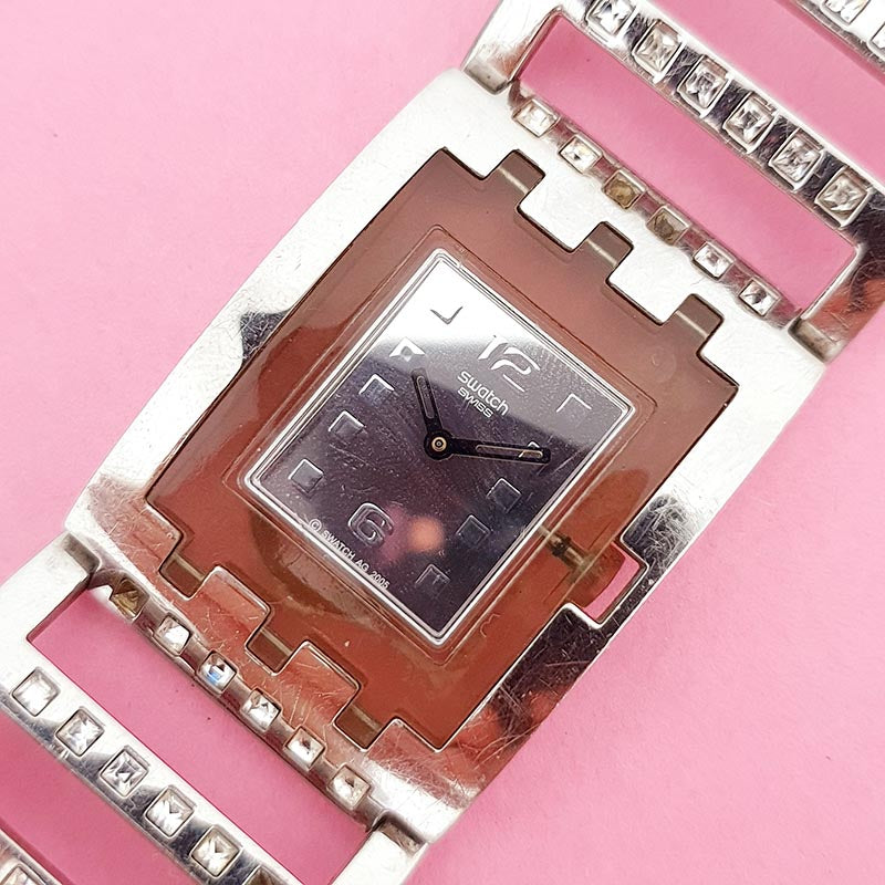 Brilliant Vintage Watch Vintage 1940s Watch With Diamonds in 14k Yellow Gold  main image 2