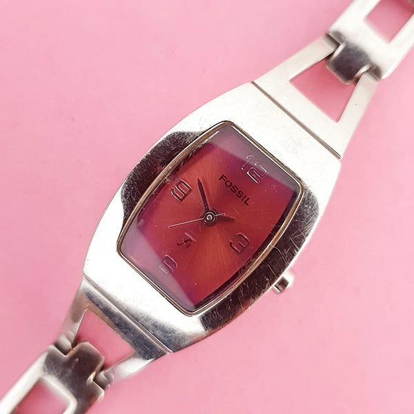 Vintage Elegant Purple-dial F2 Fossil Women's Watch | Silver-tone Fossil Watch