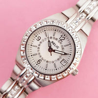 Vintage Luxurious White-dial Relic Women's Watch | Silver-tone Fossil Watch