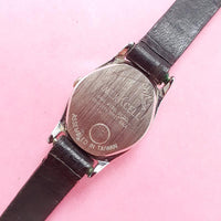 Vintage Minimalist Timex Watch for Women | Retro Timex Watches