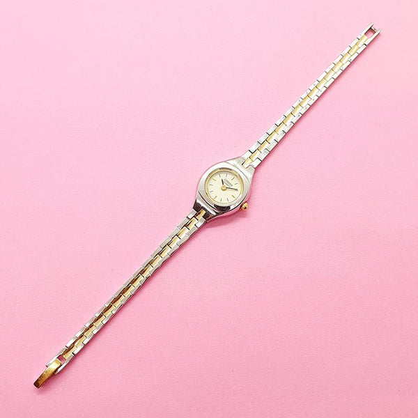 Small Wrist Watch,Women Unique Watch Simple Square Design Leather Strap  Classic Wrist Watches (Black Strap Gold case) : Amazon.in: Fashion